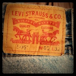 Levi jeans